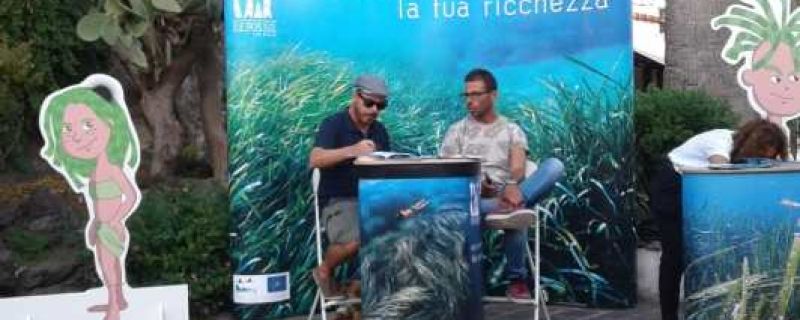 Meeting with the citizens in P.zza S. Girolamo – Ischia Porto (NA)